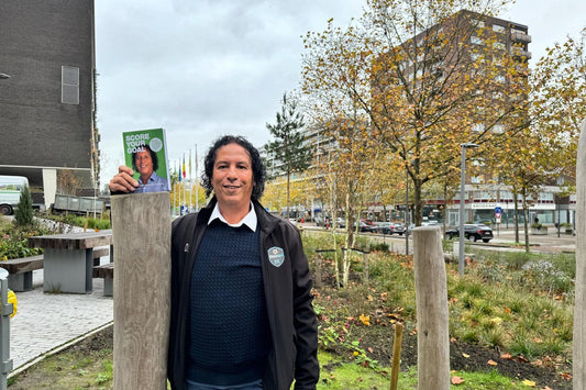 Toekomstige Genkse schepen Mustafa Harraq schrijft boek: “Twee minuten ben ik dood geweest”